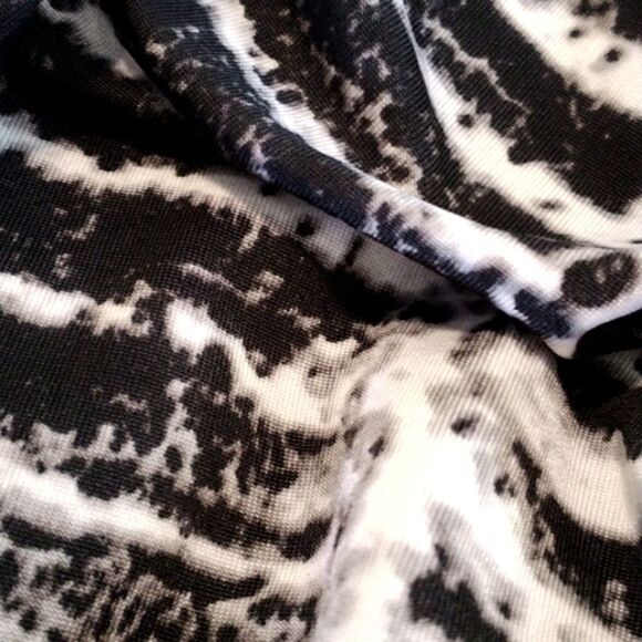 Worthington Stretch Top - Picture 10 of 10